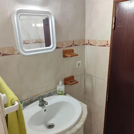 Moradia Em Apartment Alvarinhos