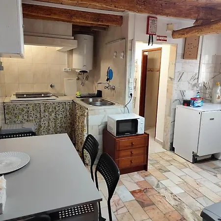 Apartment Moradia Em *